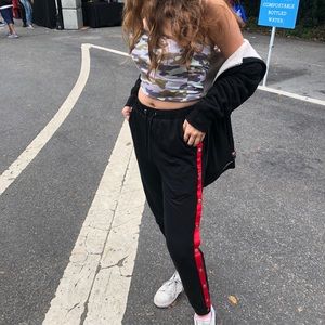 Meet your Posher, Hailey